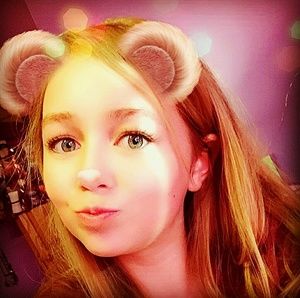 Meet your Posher, Hailey